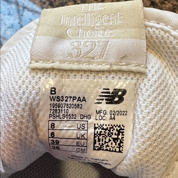 New Balance 327 Natural Indigo And Raw Amethyst Women’s Sneakers Size 8 New - Picture 7 of 7